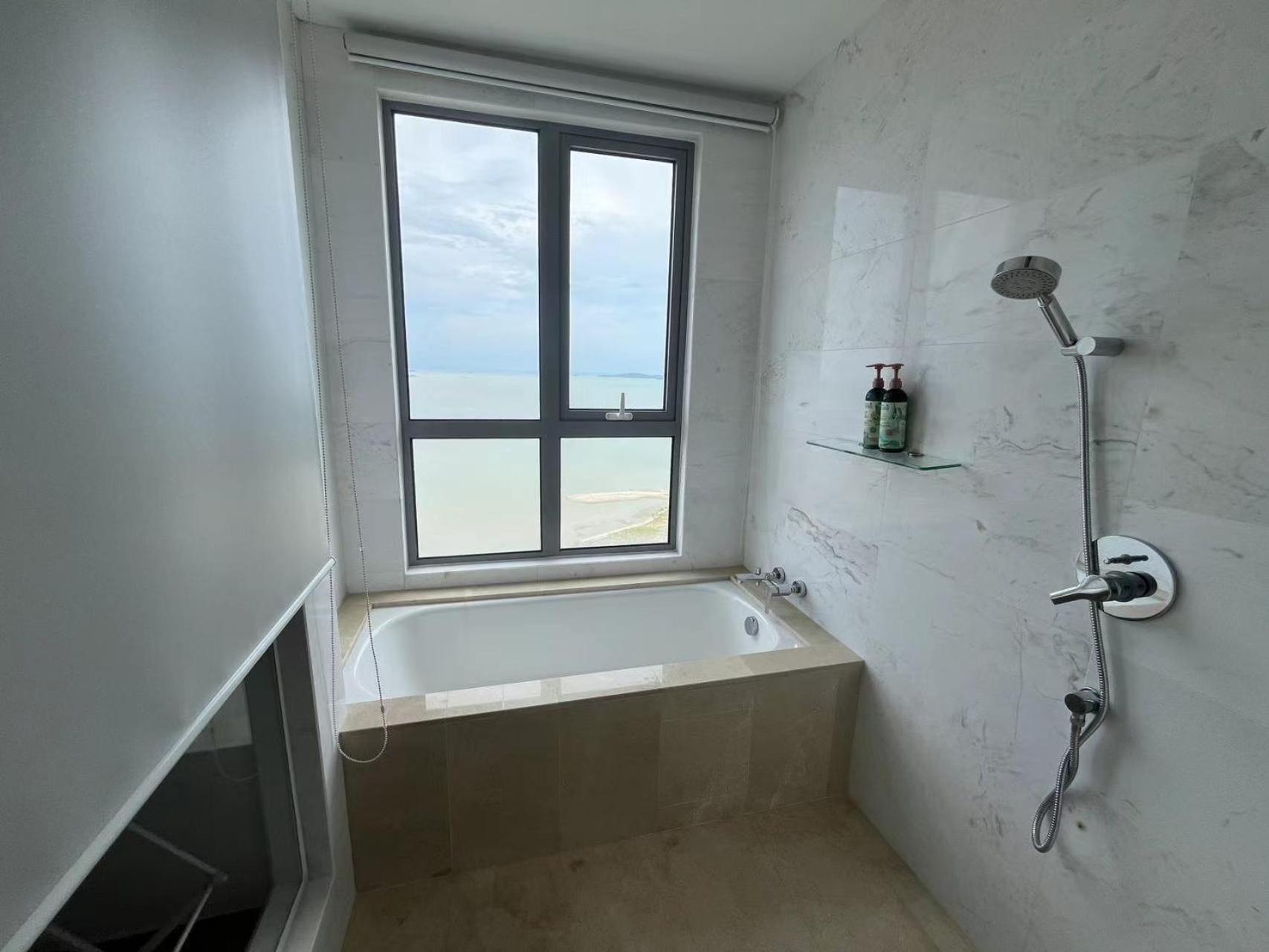 Silverscape Seaview Residences Melaka Buitenkant foto